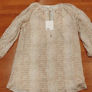 Chic Beige Patterned Women's Top